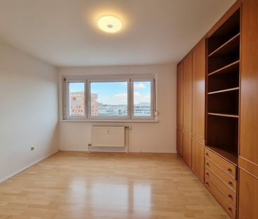 65 m² Wohnfläche + 2 Abstellräume | 4. OG mit Lift | Sofortbezug - Photo 4