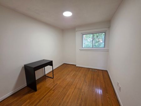 For Lease - 112 George Henry Boulevard Unit# 61, Toronto, Ontario - Photo 2