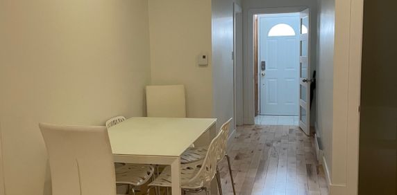 Bel Appartement Sur Deux étages - Photo 2