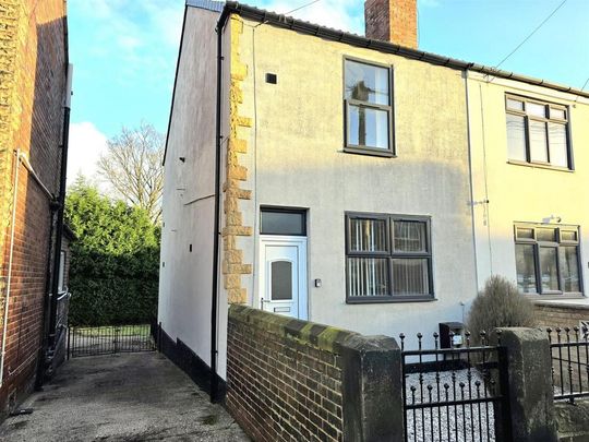 3 bedroom end of terrace house to rent - Photo 1