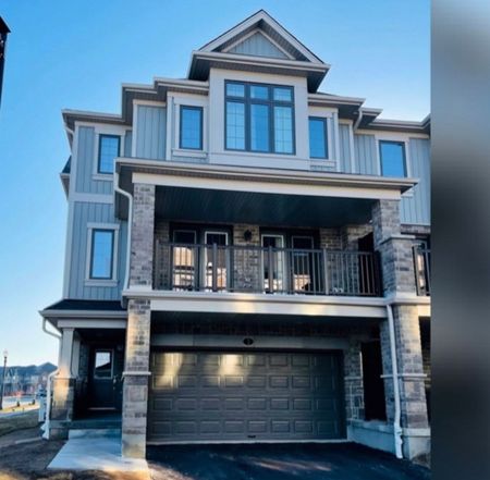 For Lease - 3 BANK SWALLOW Crescent, Kitchener, Ontario - Photo 2