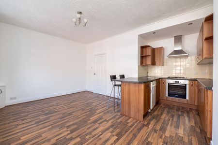 2 bedroom flat to rent, - Photo 3