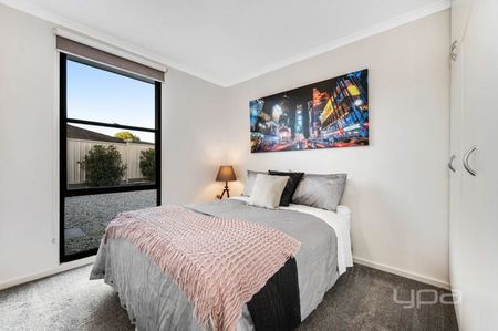 NEWLY RENOVATED WITH SUPERB LOCATION - Photo 5