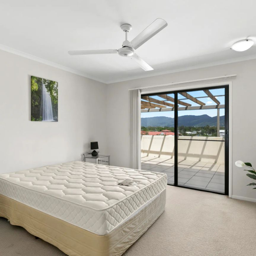 Unit 407/92-98 Digger Street, Cairns North. - Photo 1