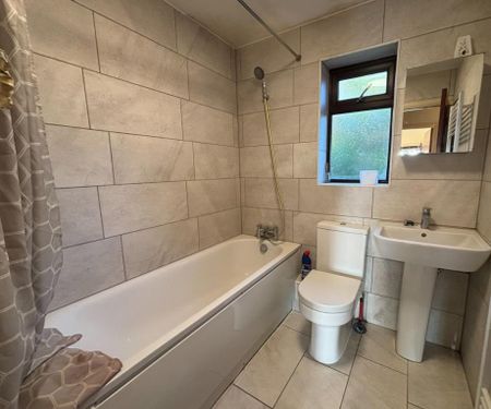 2 bedroom detached bungalow to rent - Photo 5