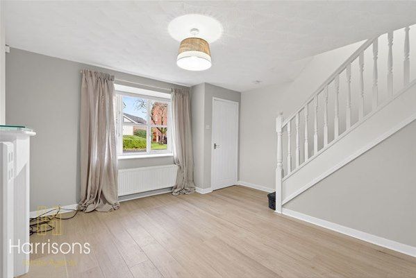 Miry Lane, Westhoughton, Bolton - Photo 1