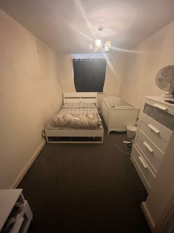 2 bed ground floor flat to rent in Palatine Street, Manchester, M34 - Photo 2