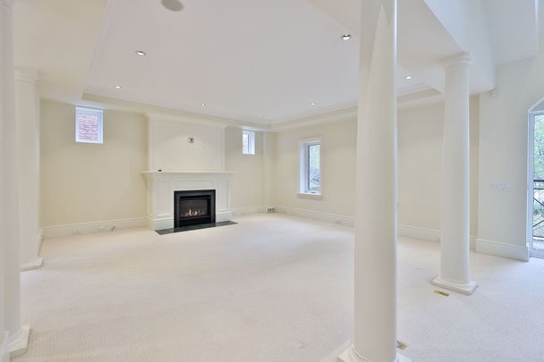 For Lease - 119 Chaplin Crescent Unit# Upper, Toronto, Ontario - Photo 1