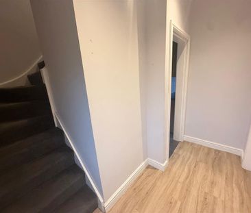 Norfolk Road, Bircotes, DONCASTER - Photo 2