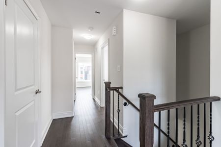 For Lease - 3 Wild Rose Gardens Unit# UPPER, Toronto, Ontario - Photo 3