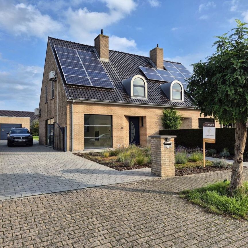 Huis te huur in Knesselare voor € 1.250 met 3 slaapkamers - foto 1