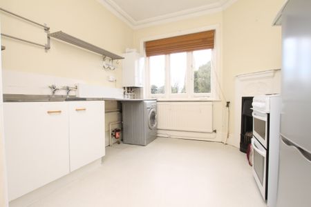 1 bedroom maisonette to rent Limes Road, Weybridge, KT13 - Photo 3
