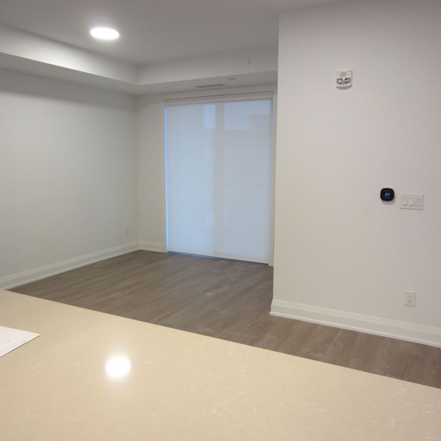 For Lease - 3250 Carding Mill Trail Unit# 316, Oakville, Ontario - Photo 1