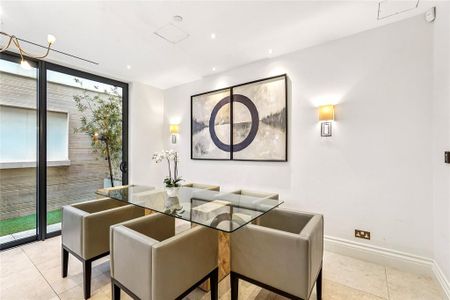 3 bedroom mews to rent - Photo 5