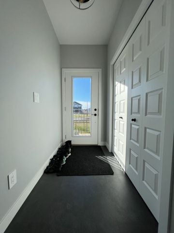 Brighton - 3 Bedroom/2.5 Bathroom Home - 860 Brighton Gate - Photo 2