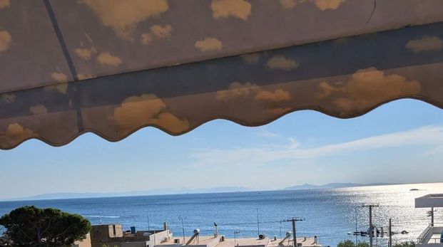Διαμέρισμα για ενοικίαση Μαύρο Λιθάρι (Ανάβυσσος) - Photo 1