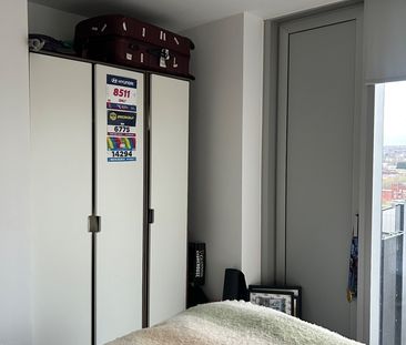 Room in a Shared Flat, Anaconda Cut, M3 - Photo 5