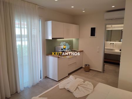 Πολυτελή γκαρσονιέρα στην Καλλιθέα - Φωτογραφία 2