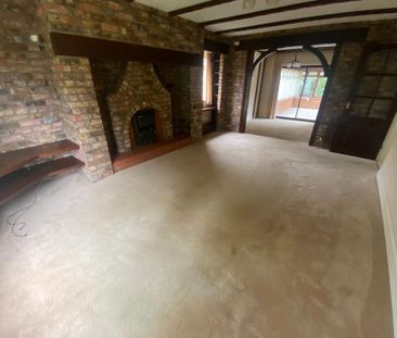 4 bedroom bungalow to rent - Photo 1