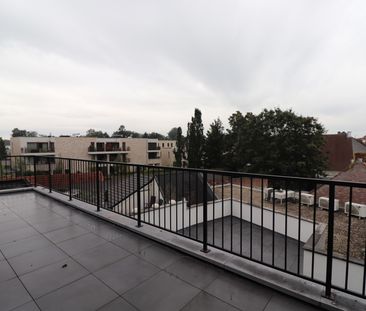 Gerenoveerde loft (2de en 3de verdieping) met terras (ca 28 m²), ga... - Photo 1