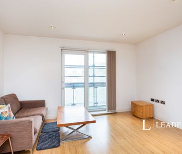 2 bedroom apartment to rent XQ7 Building, Taylorson Street South, S... - Photo 3