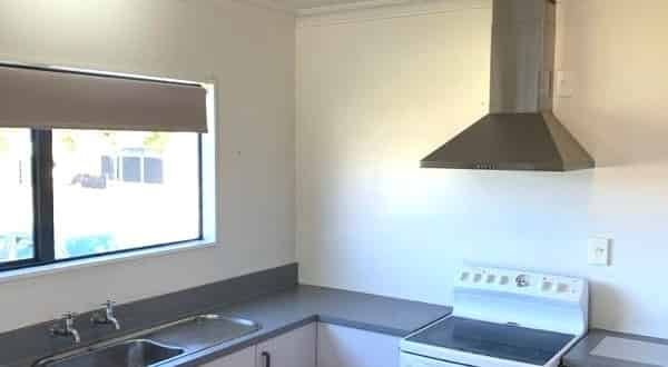 2 BEDROOM - GOODWIN PARADE - OHOPE - WHAKATANE - Photo 1