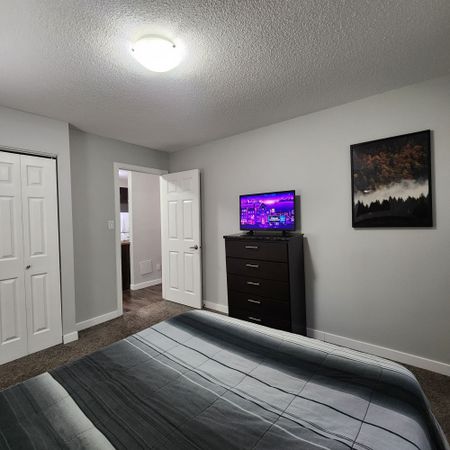 Unit 207, 3811-54 Avenue, Red Deer, AB - Photo 3