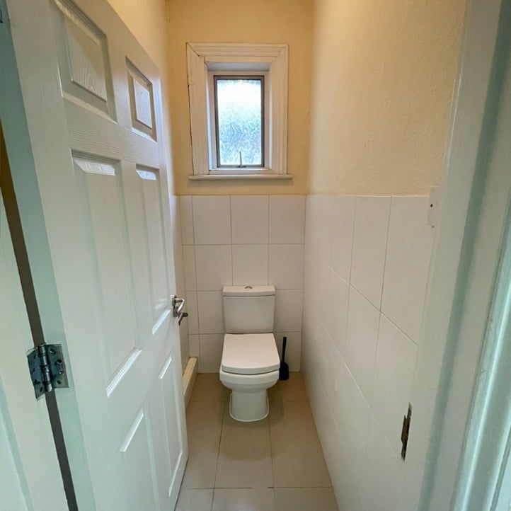 Room in a Shared House, High Road, NW10 - Photo 1