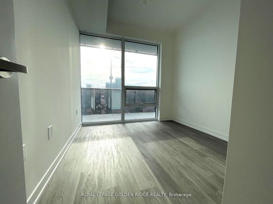 For Lease - 55 cooper Street Unit# 6812, Toronto, Ontario - Photo 1