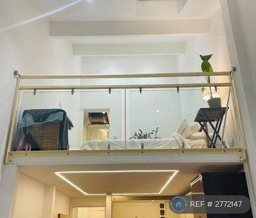 1 bedroom penthouse to rent - Photo 5