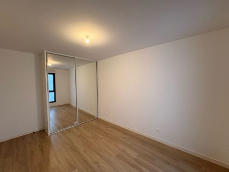 Appartement 2 pieces - proche gare - Photo 3