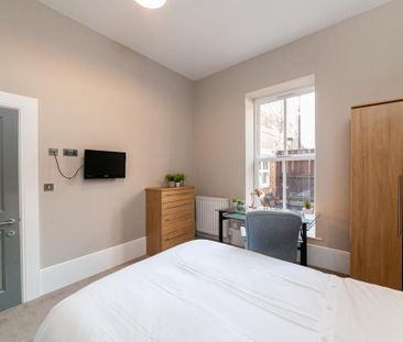 6 bedroom flat to rent - Photo 6