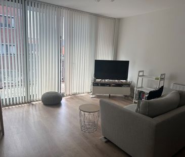 Room in a Shared Flat, Carver Street, B1 - Photo 2