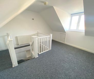 3 bedroom terraced house to rent - Photo 1