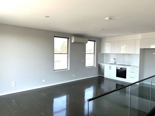 Amazing location - Photo 1