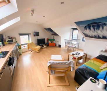 2 bedroom flat to rent - Photo 3