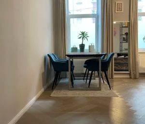 Vollmöblierte 2-Zimmer-Wohnung mit Balkon in guter Lage - Foto 1