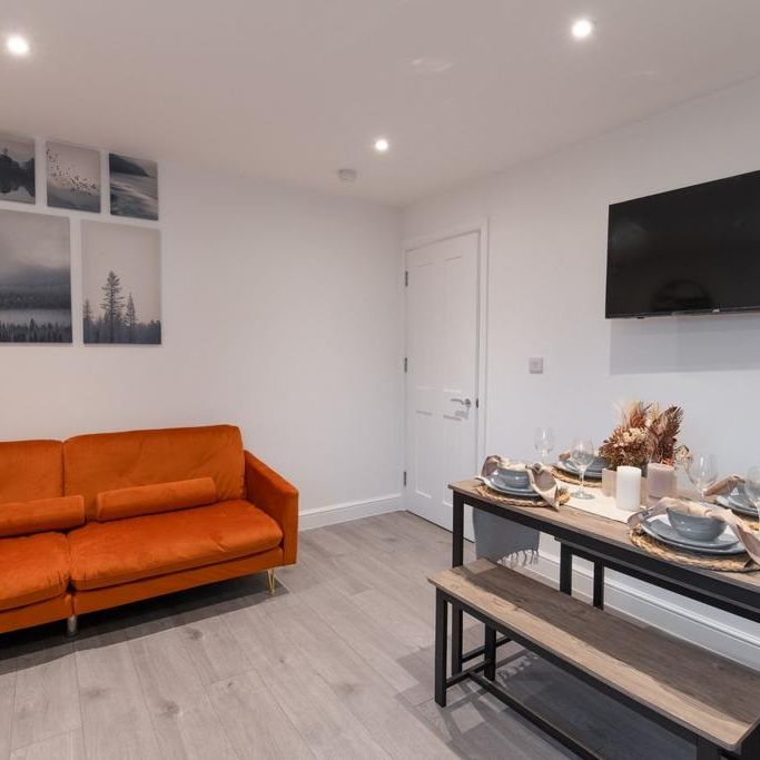 3 bedroom apartment to rent - Photo 1