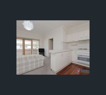 209/106 Terrace Road, Perth, WA 6000 - Photo 2