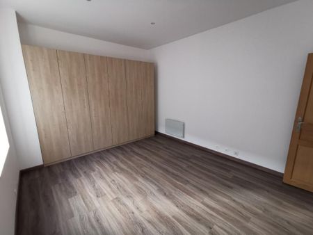 Location Appartement 3 pièces 91m² MARCQ EN BAROEUL 59700 - Photo 2