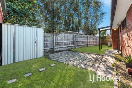 1/7 Sarah Place, Hampton Park VIC - Photo 2