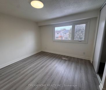 For Lease - 3467 Longleaf Court Unit# Main, Mississauga, Ontario - Photo 3