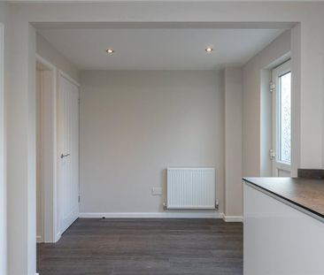 3 bedroom end of terrace house to rent - Photo 6