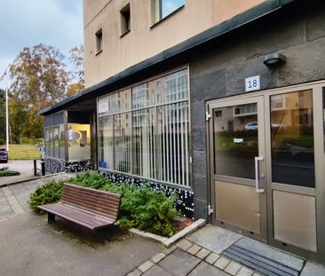 Basungatan, Västra Frölunda - Photo 1
