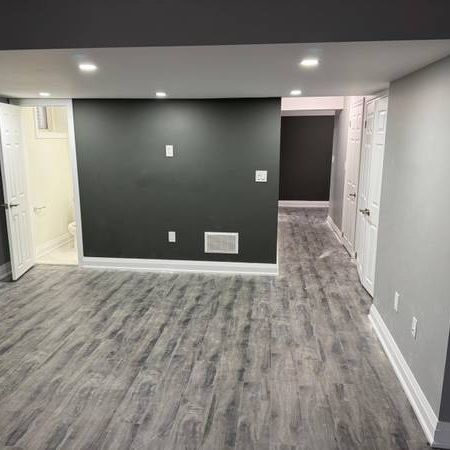 2 Bedroom Brand-New Legal Basement Apartment - Photo 1