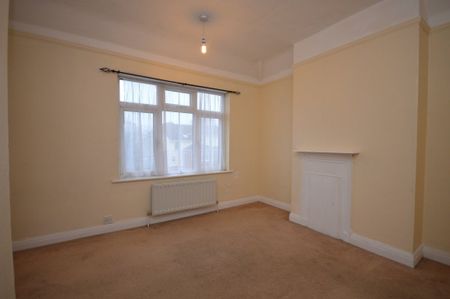 4 bedroom unspecified - Photo 3