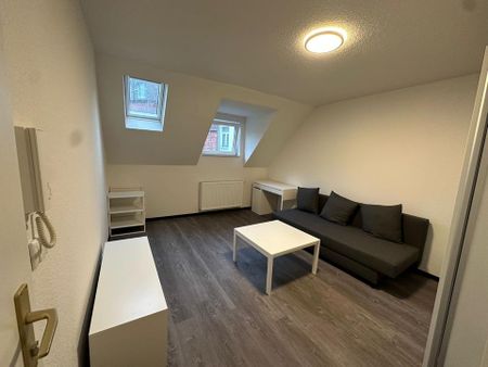 vollmöbliertes WG ZIMMER zu vermieten! - Photo 2