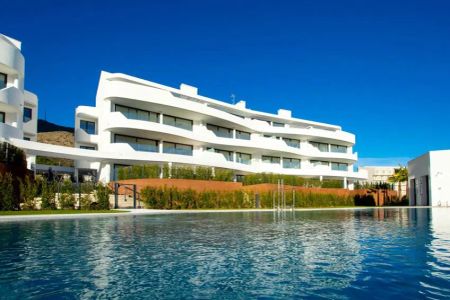 Alquiler de chalet adosado en Avenida 8 de Marzo s/n - Foto 4