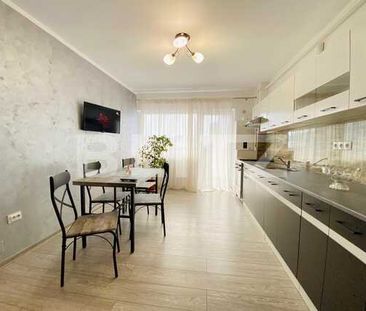 Apartament cu 2 camere, 40 mp, prima inchiriere, parcare, zona Petrom - Photo 3