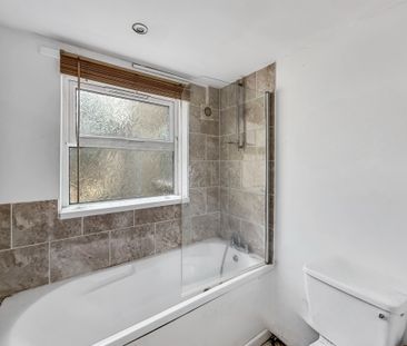 Flat 1, 21 Ely Road, Cardiff CF5 2JF - Photo 2